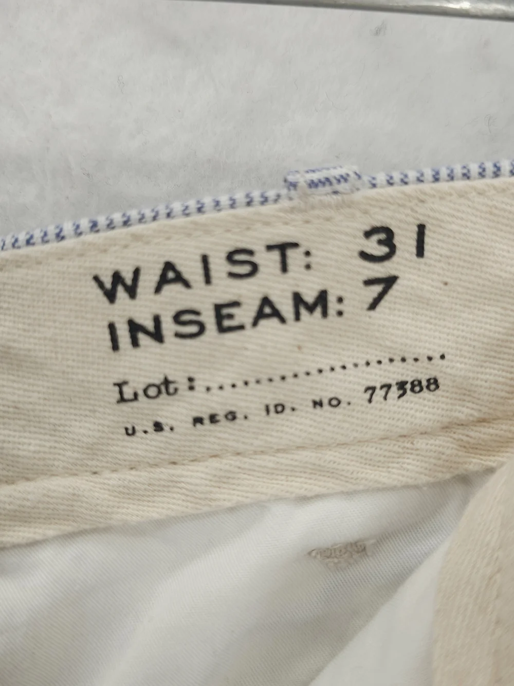 J. CREW 100% Linen Men's Blue White Striped Flat Front Shorts Size Waist 31